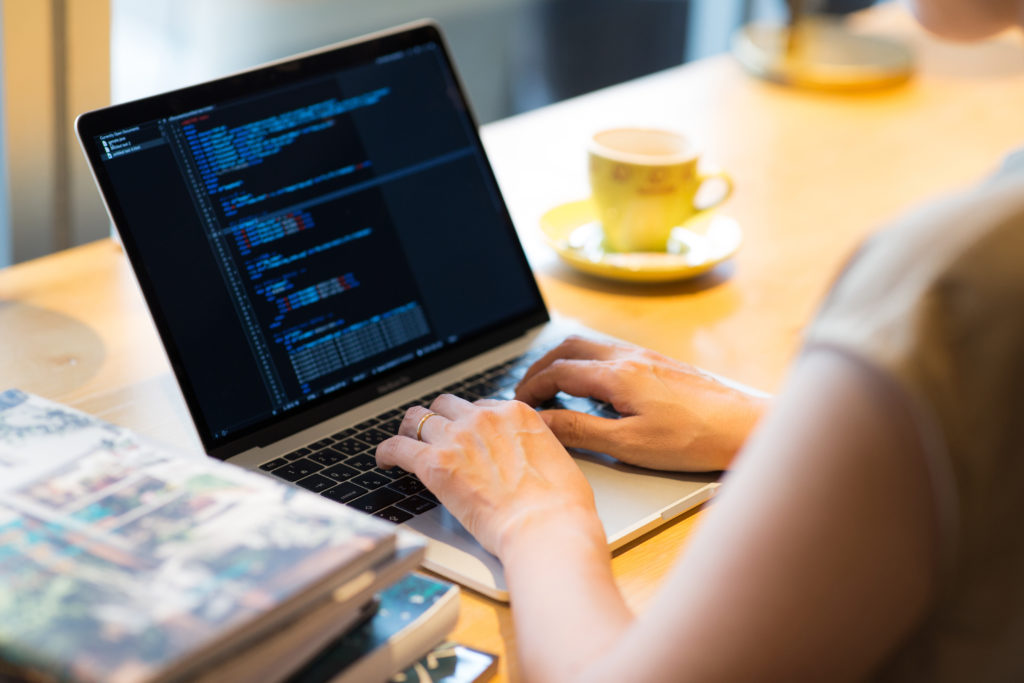 【ユニテック社員にインタビューしてみました！】テレワークで工夫していること9選！